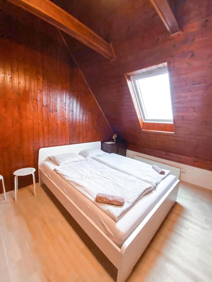 Williams Apartments Прага Экстерьер фото